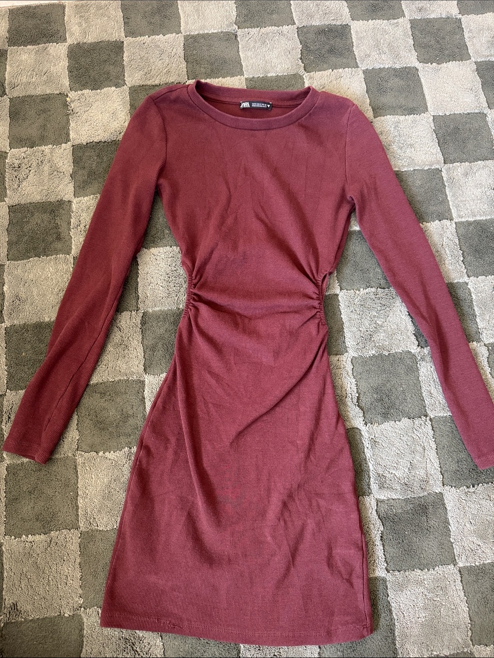 Women's Long-Sleeve cut out Waist Bodycon Dress - Brown